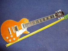 Mini electric guitar 1:2 Lil