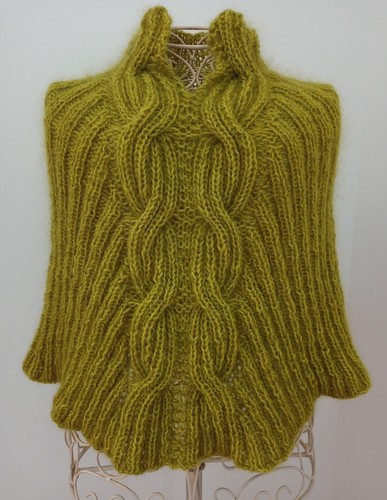Hand knitted 100 natural - ,,