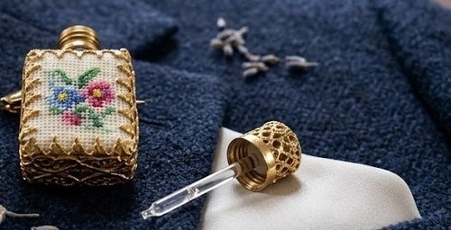 Vintage petit point - petit,