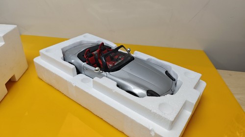 Kyosho bmw scale model - bmw, z8
