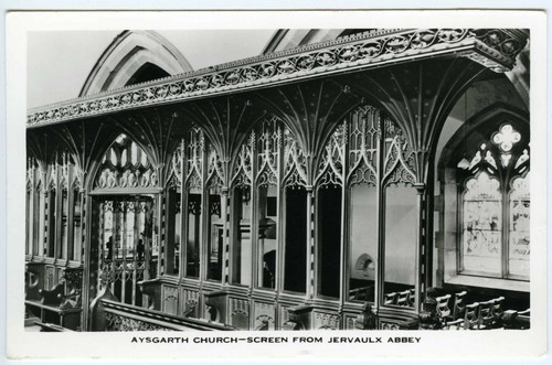 1950s postcard aysgarth church - postcard,