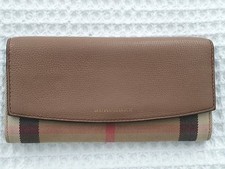 BURBERRY Leather wallet