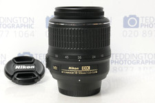 Nikon AF-S Nikkor 18-55mm f/3.5-5.6G VR Zoom Lens (No Lens Hood)