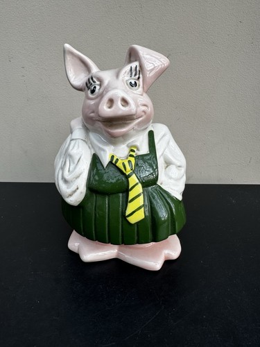Wade pottery natwest - wade, pigs