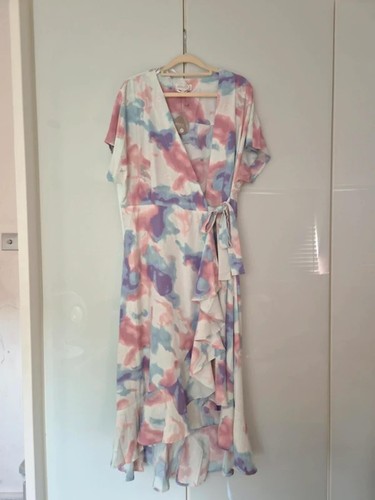 Apricot pastel floral wrap - pastel,