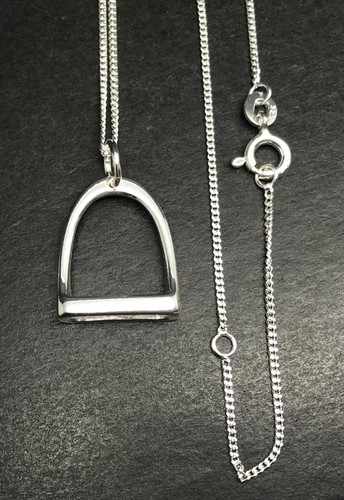 Stirrup pendant necklace - ,