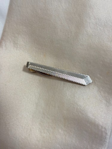 Vintage arrow engraved gold - vintage,