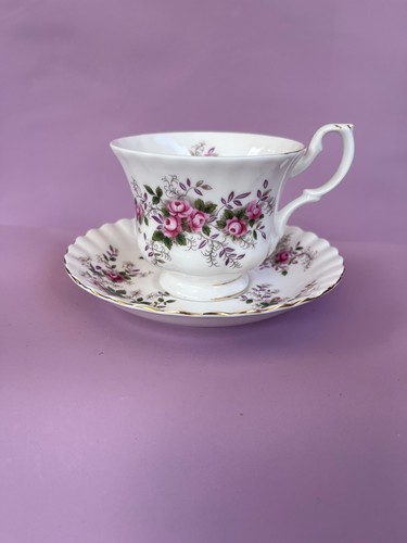 Vintage royal albert - vintage,