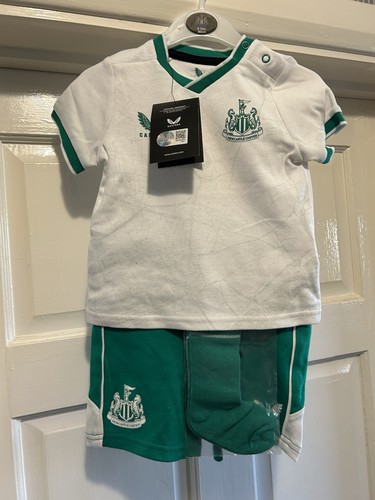 Newcastle united away kit - newcastle,