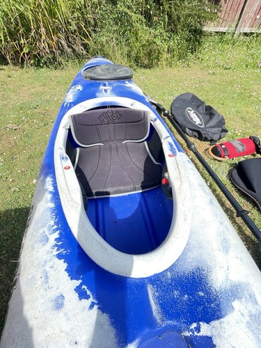 Pyranha fusion kayak with - pyranha,