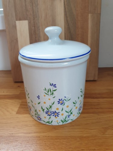 Pretty white ceramic lidded