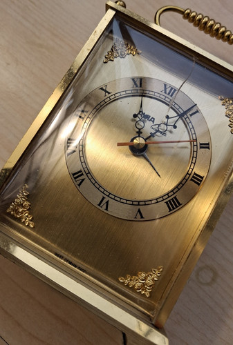 Aqua quartz brass - quartz, carriage