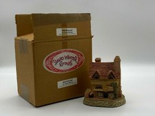 Retro 1980 DAVID WINTER Ornamental Ceramic Cottages "Wine Merchant" Boxed