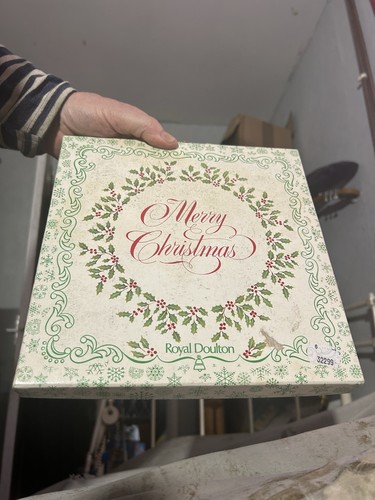 Royal doulton boxed christmas - doulton,