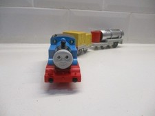 tomy trackmaster thomas the tank engine train thomas and jet