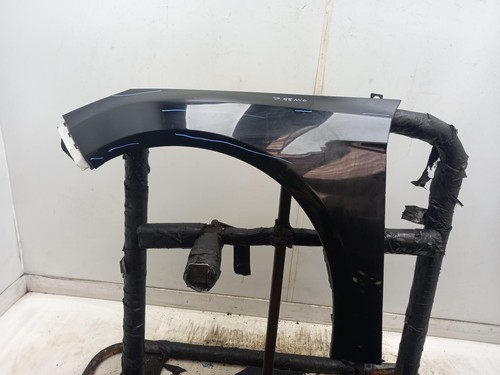 Ford focus left front wing - ford,
