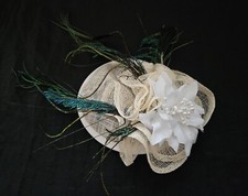 CREAM & PEACOCK FEATHER