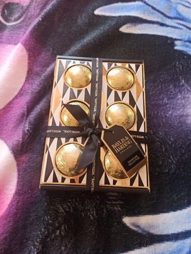 Baylis and harding signature - baylis,