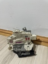 FRONT RIGHT DOOR LOCK ACTUATOR