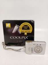 Nikon COOLPIX L18 8.0MP Digital Camera Silver 