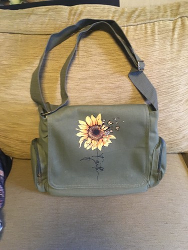 Messenger tote bag with - messenger/tote,