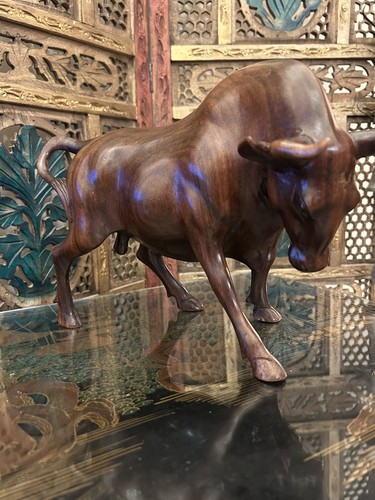 Finely carved stunning large - finely,