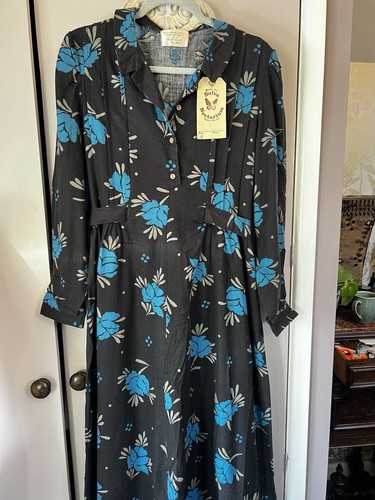 Beautiful dress hand - dress, sz