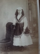 CDV Girl Young Woman Super Dress Fashion by Barat of Banbury Victorian Photo bb