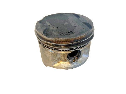 Suzuki 250 piston - gn,