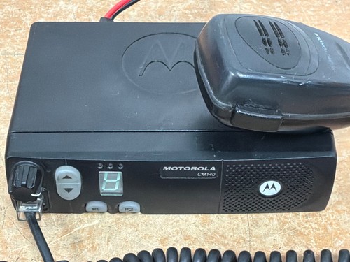 Motorola cm140 mobile radio - motorola,