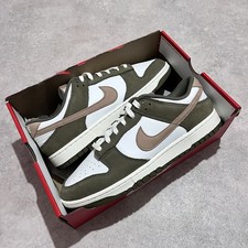 Nike Dunk Low Retro PRM Medium