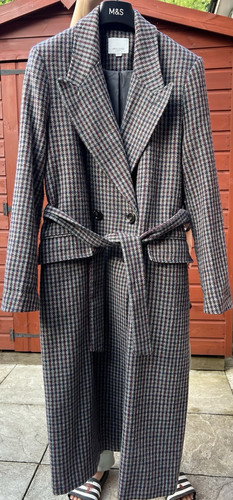 Great plains women - plains, grey