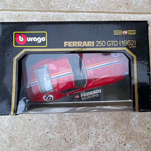 Bburago diamonds ferrari - bburago,