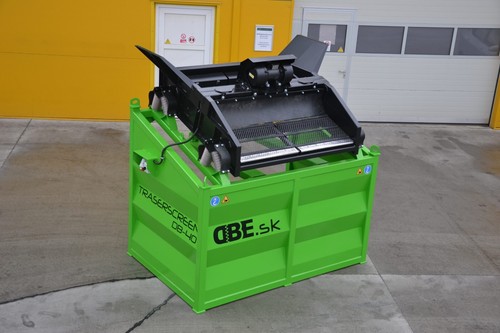 Soil screener aggregates wood - soil,
