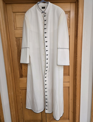 Priest white tropical - priest's,
