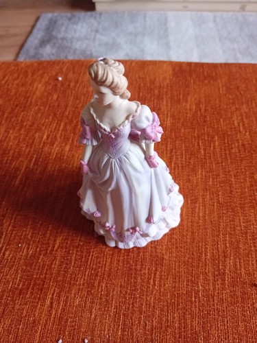 Beautiful matte porcelain - beautiful,