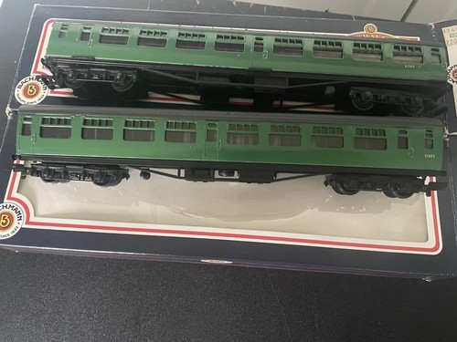 Bachmann 526 bullied - 2,