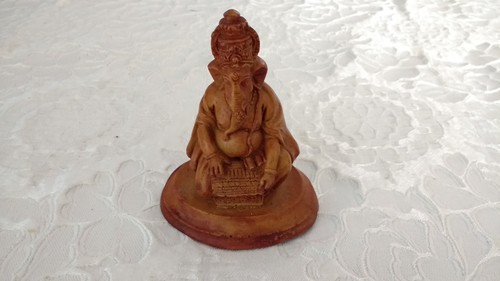 Small figurine religious - religious, hindu