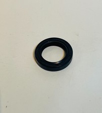 8868 Reliant Rialto, Robin