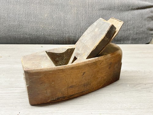 Vintage wooden cast steel - &,