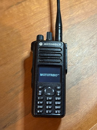Motorola dp4801e uhf - two, way