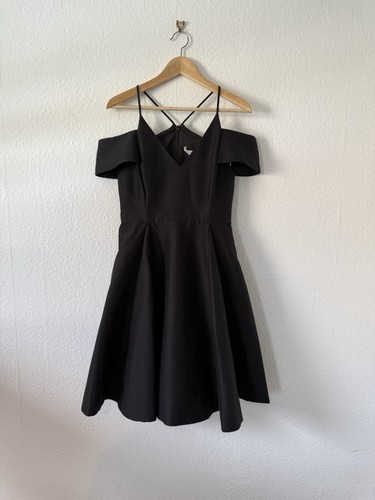 Halston heritage black cold - black,