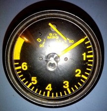 Porsche 944 Rev Counter /