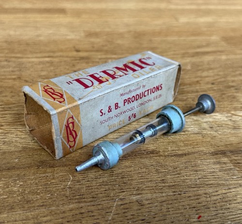 Vintage the dermic - dermic, oiler