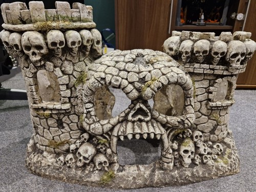 Skull castle fish tank - xl,