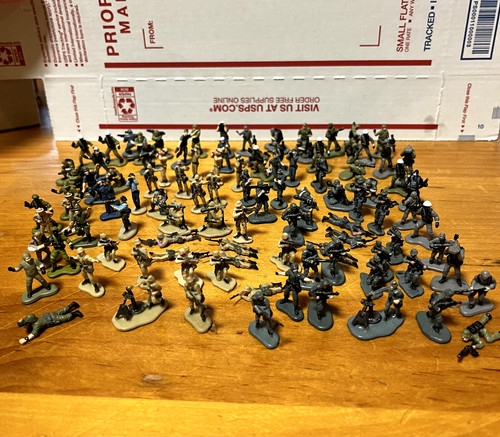 Individual military micro - individual,