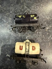 Tri-ang/Hornby  OO Tank Wagons