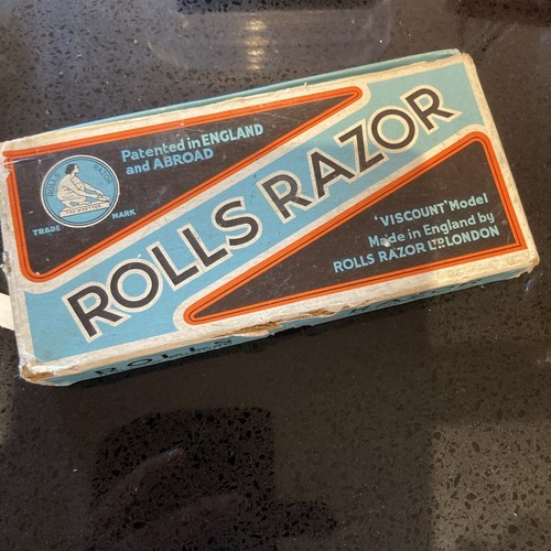 Boxed rolls razor - boxed,