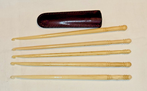 Matching vtg celluloid - 5,