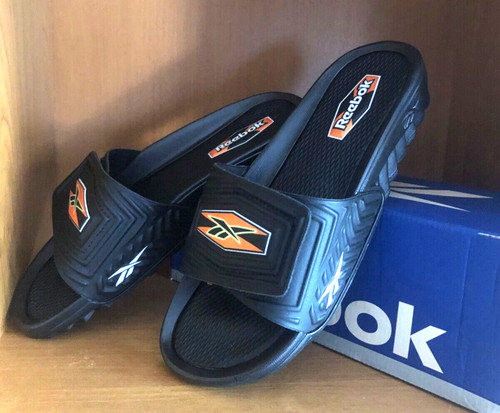 New reebok maracana - new, black